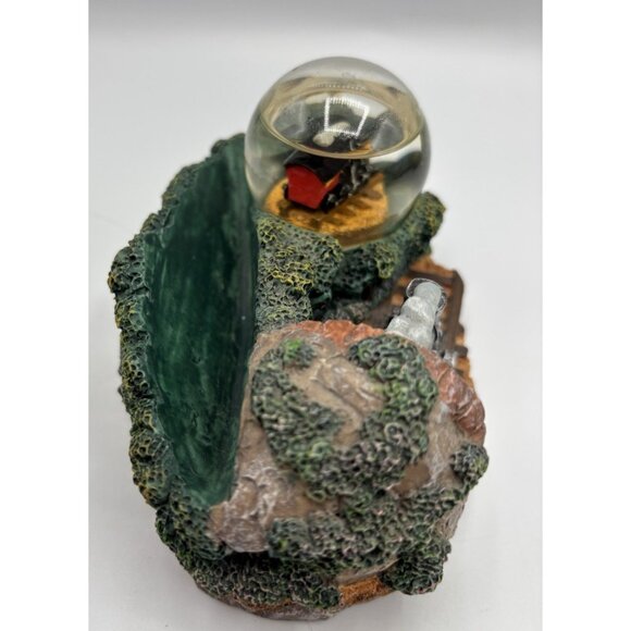 vintage 1999 3D train on Bridge  snowglobe Cadona  train engine Plate RARE - Picture 6 of 10